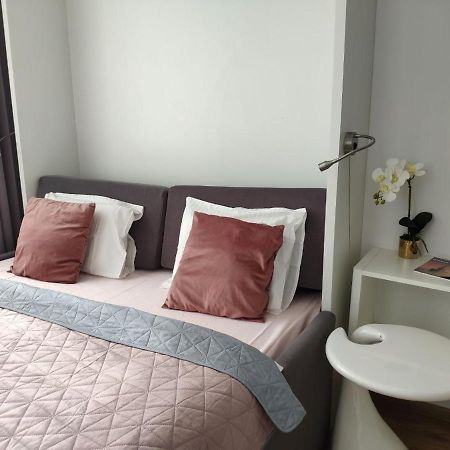 Apartamenty Aleje Jerozolimskie Warsaw Luaran gambar